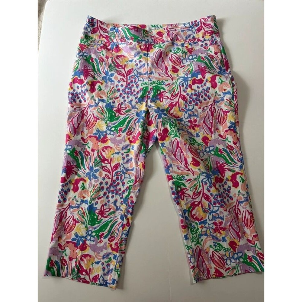 Kim Rogers Women's Floral Pull-On Crop Pants - Multicolor Bright Resort Capris